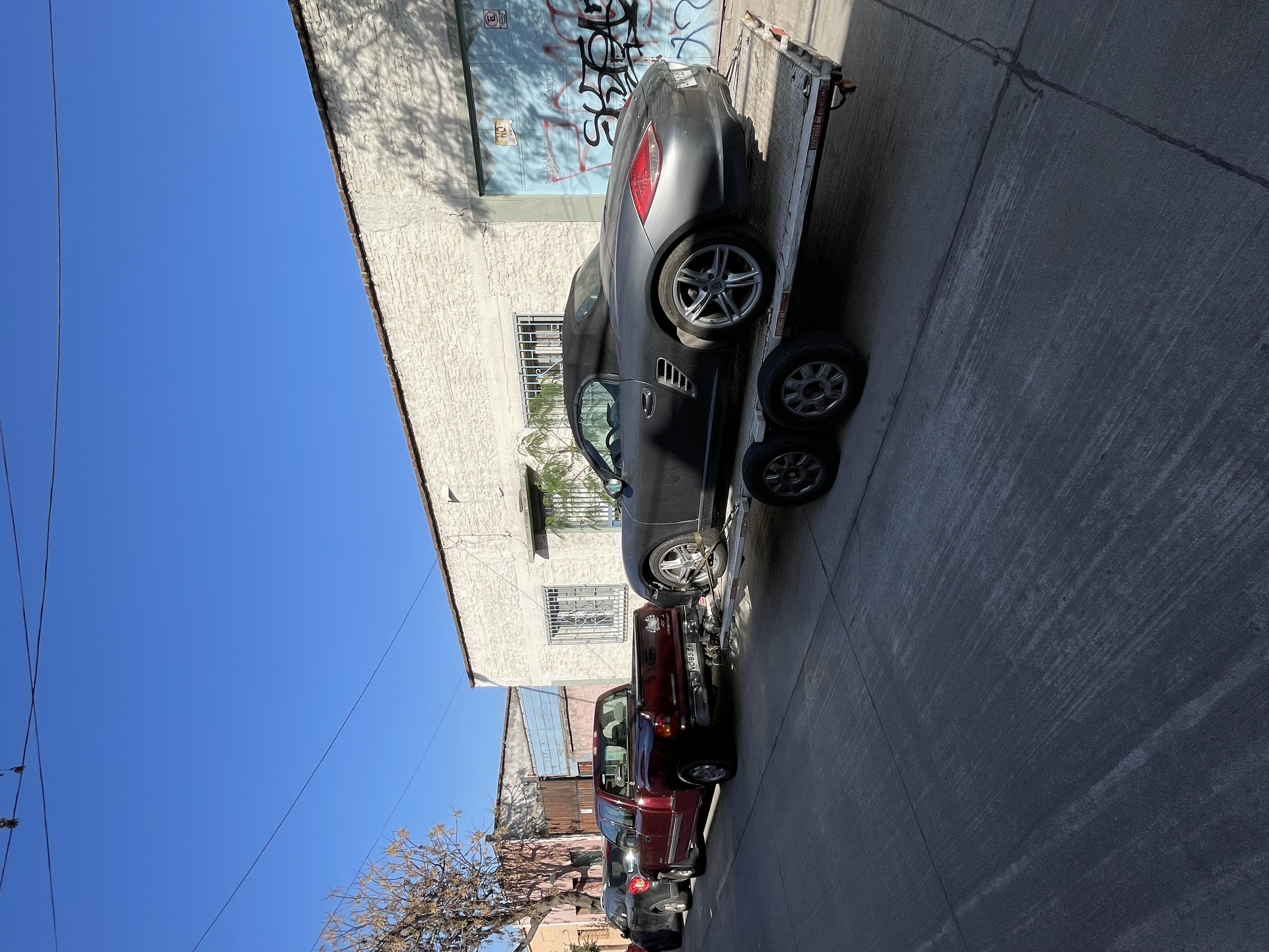 Traslados de vehículos bajos.