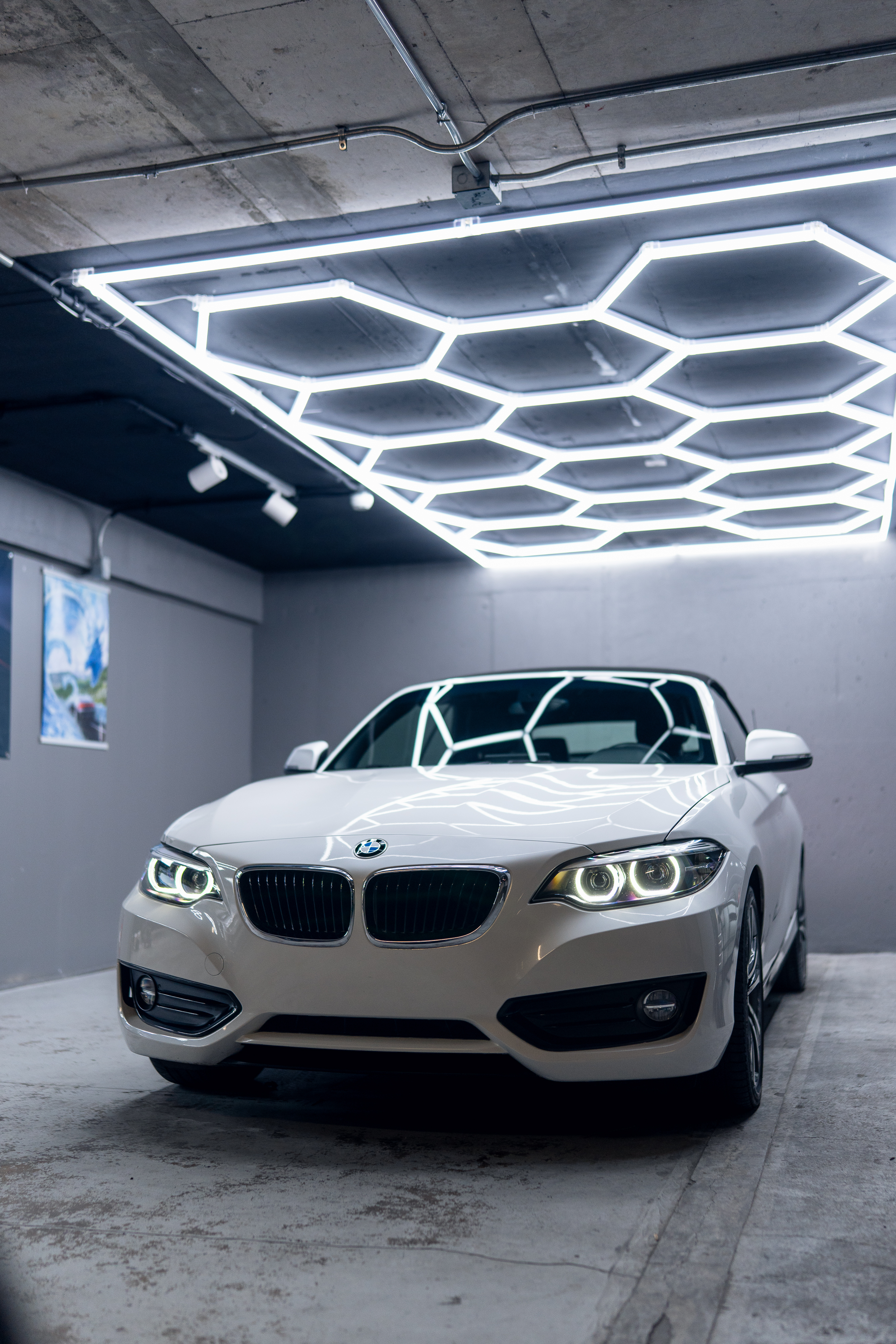 BMW cabrio sellado ceramico en carrocería y focos/ sellado en capota con GYEON