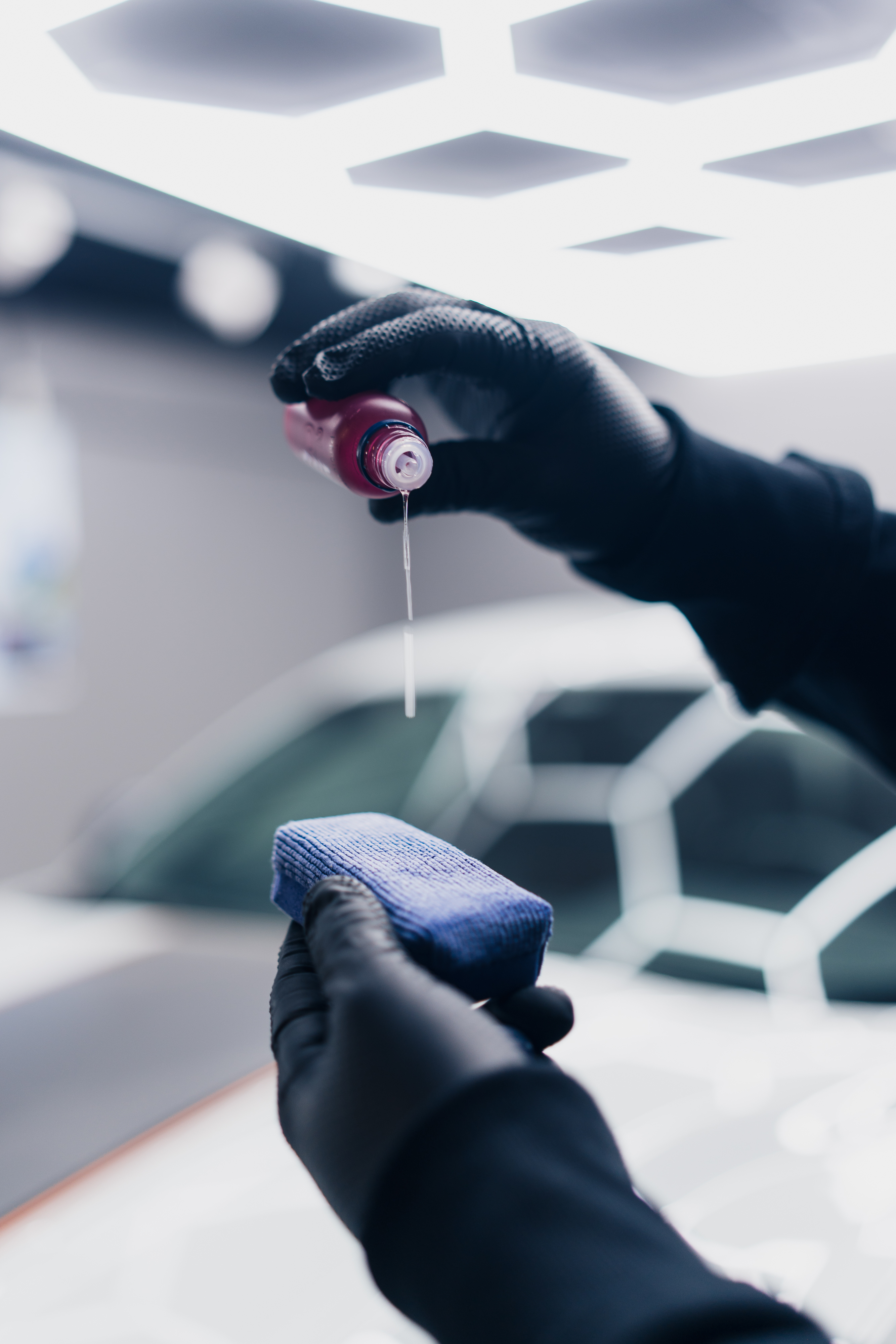 Aplicación de sellado ceramico de 2 a 3 años con one evo de GYEON