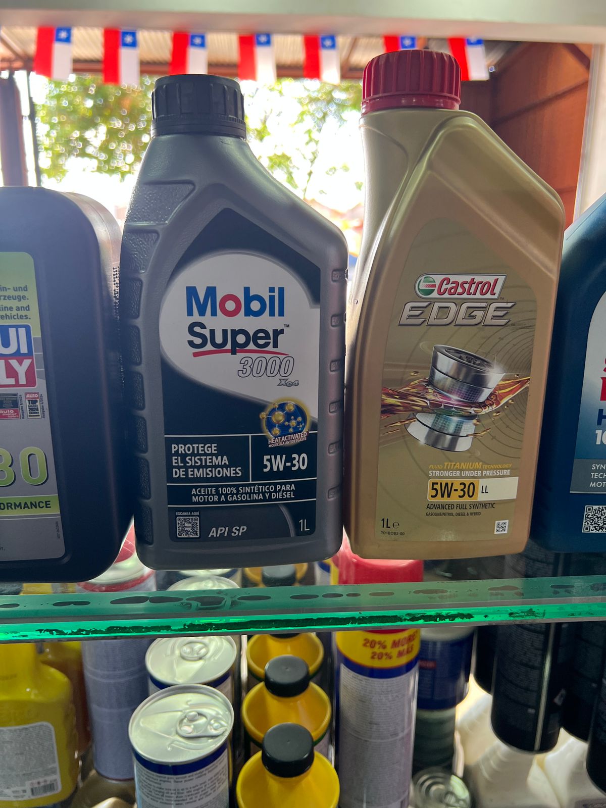 Mobil super 3000 5W-30 de 1 litro. $16.000