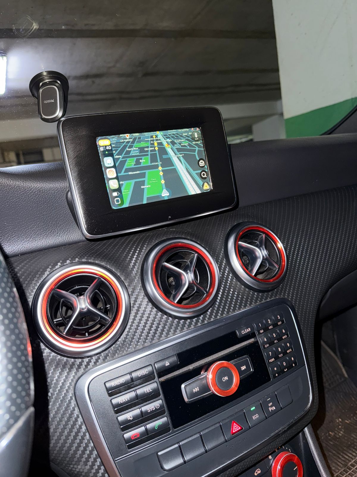 Módulo CarPlay inalámbrico -
Mercedes Benz A200 2015