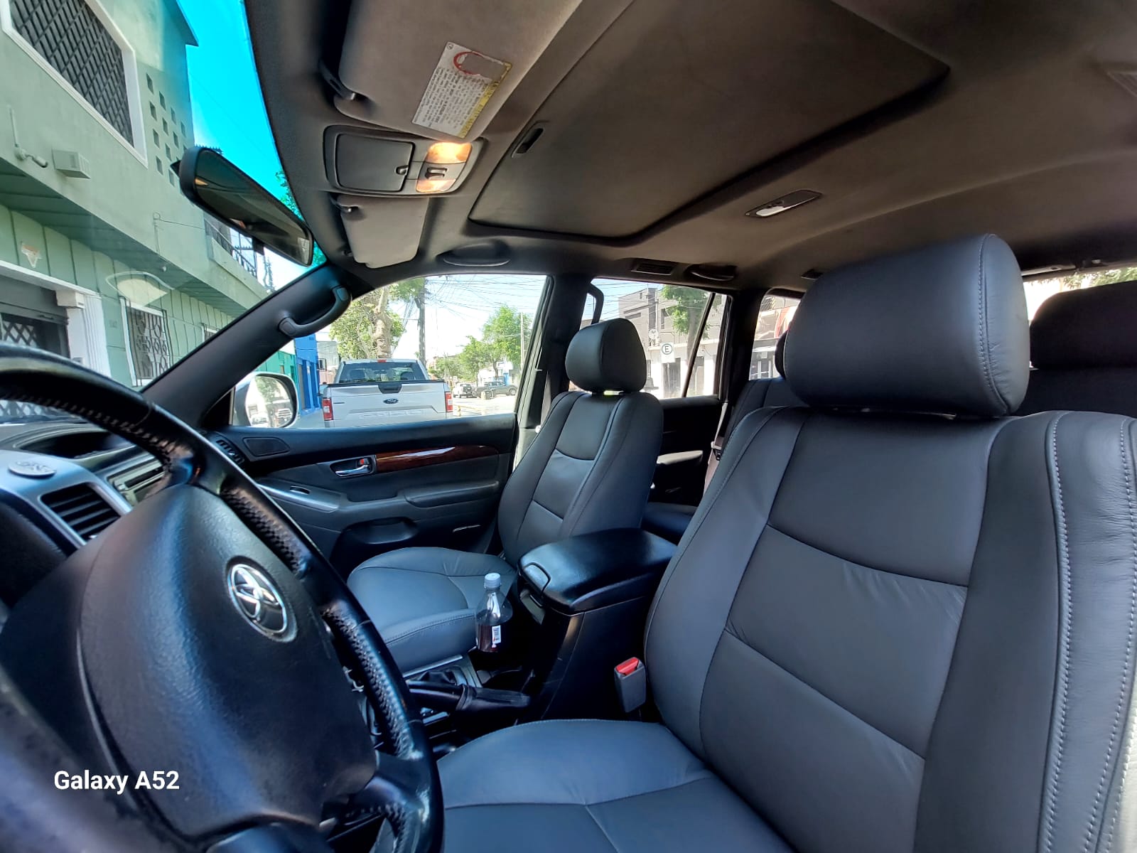 Tapicería cuero natural