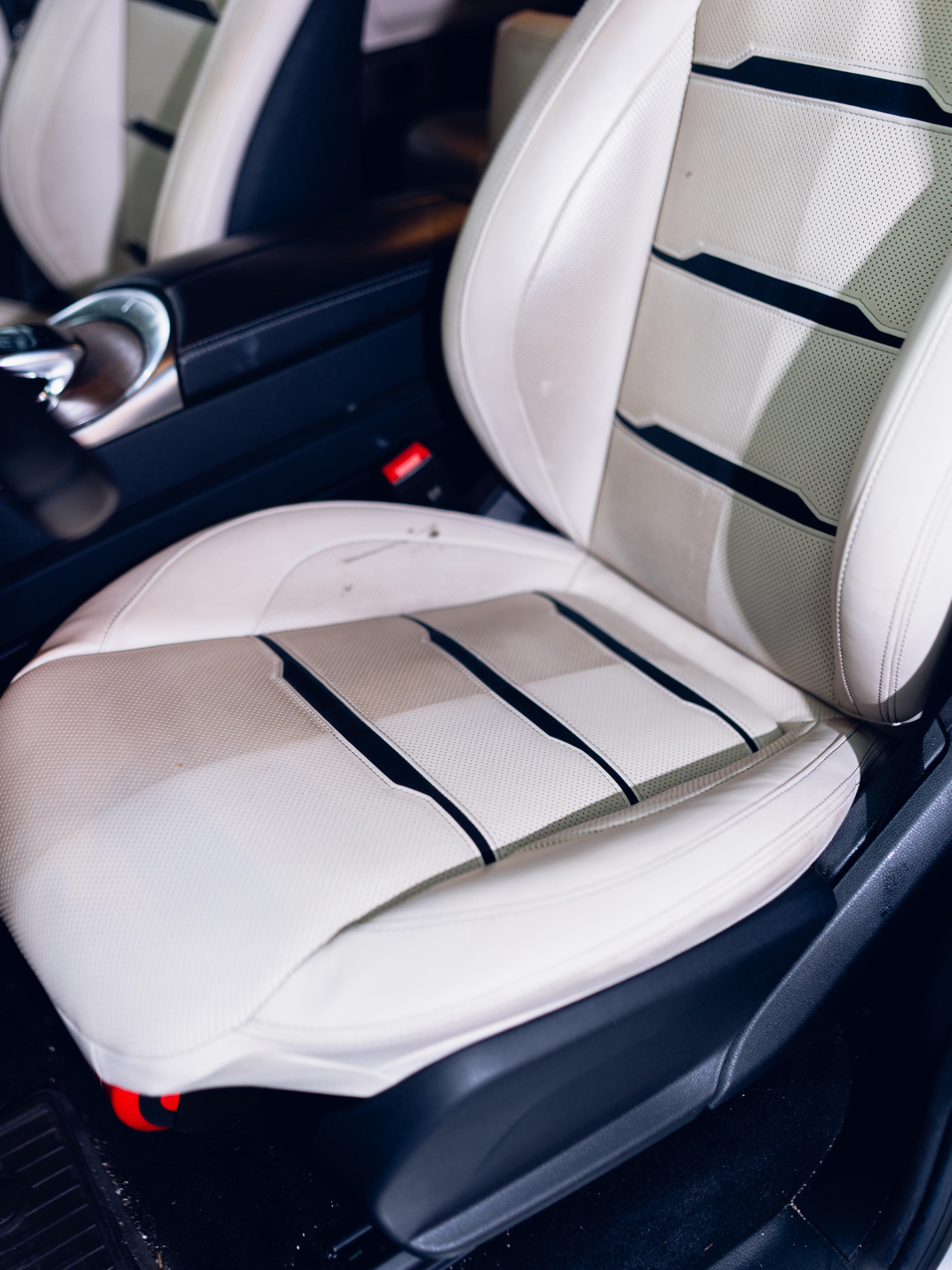 Restauración, limpieza e hidratación asientos de cueros, Mercedes Benz G63