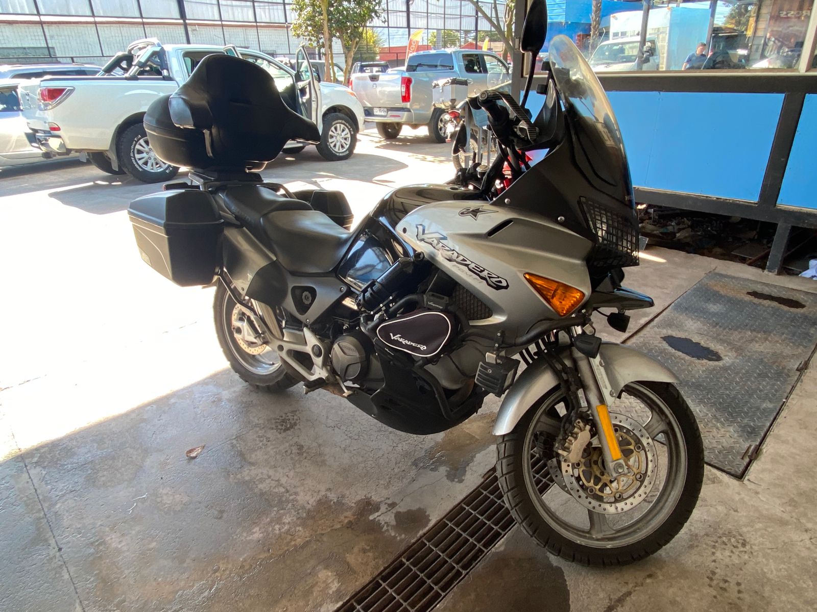 Honda Xl — foto 5 de 5