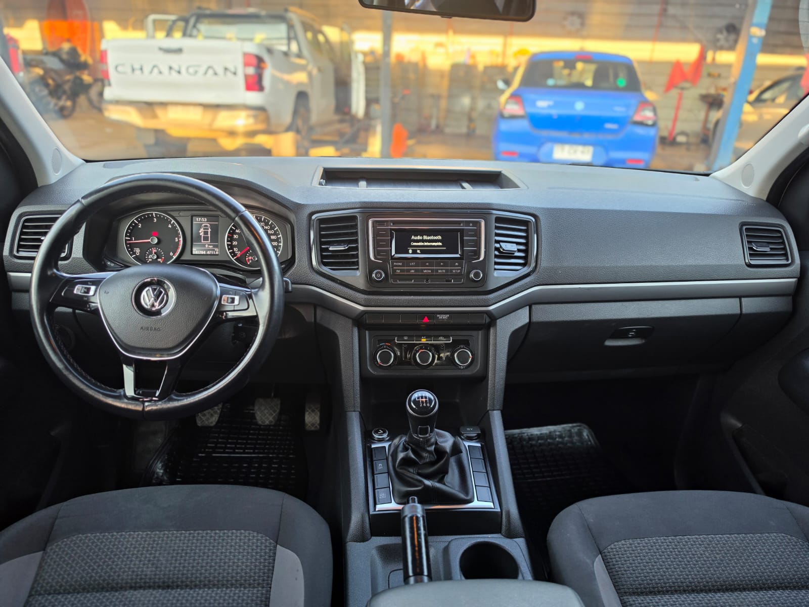 Volkswagen Amarok — foto 5 de 5