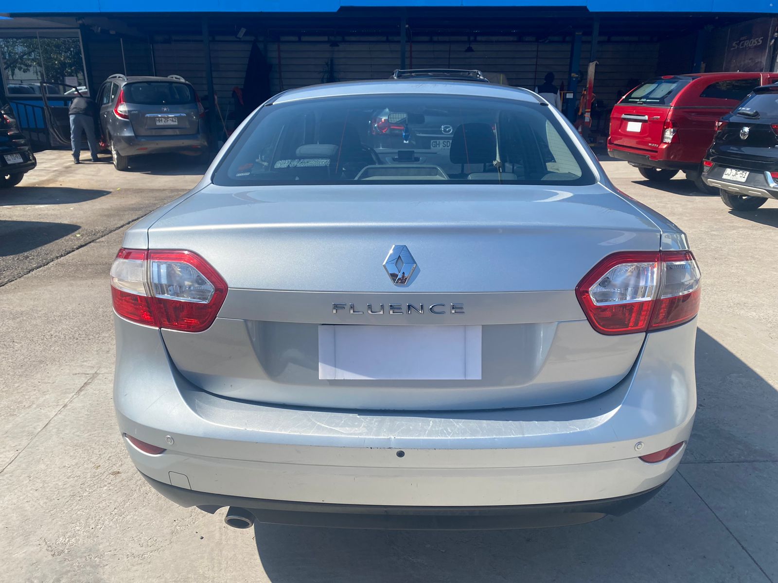 Renault Fluence — foto 3 de 6