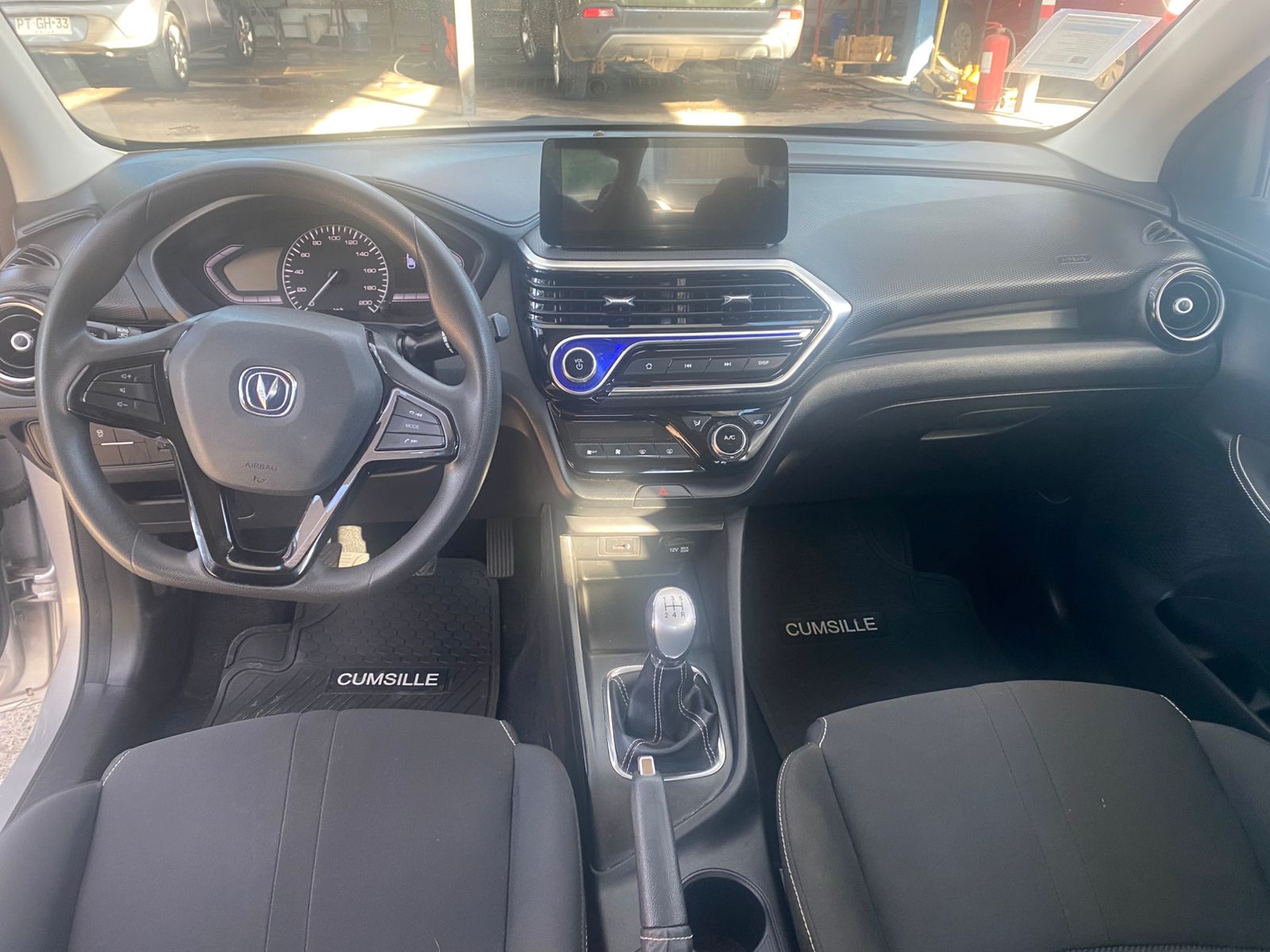 Changan Alsvin — foto 6 de 6