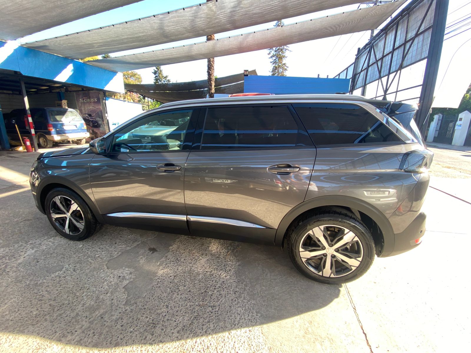 Peugeot 5008 — foto 3 de 6