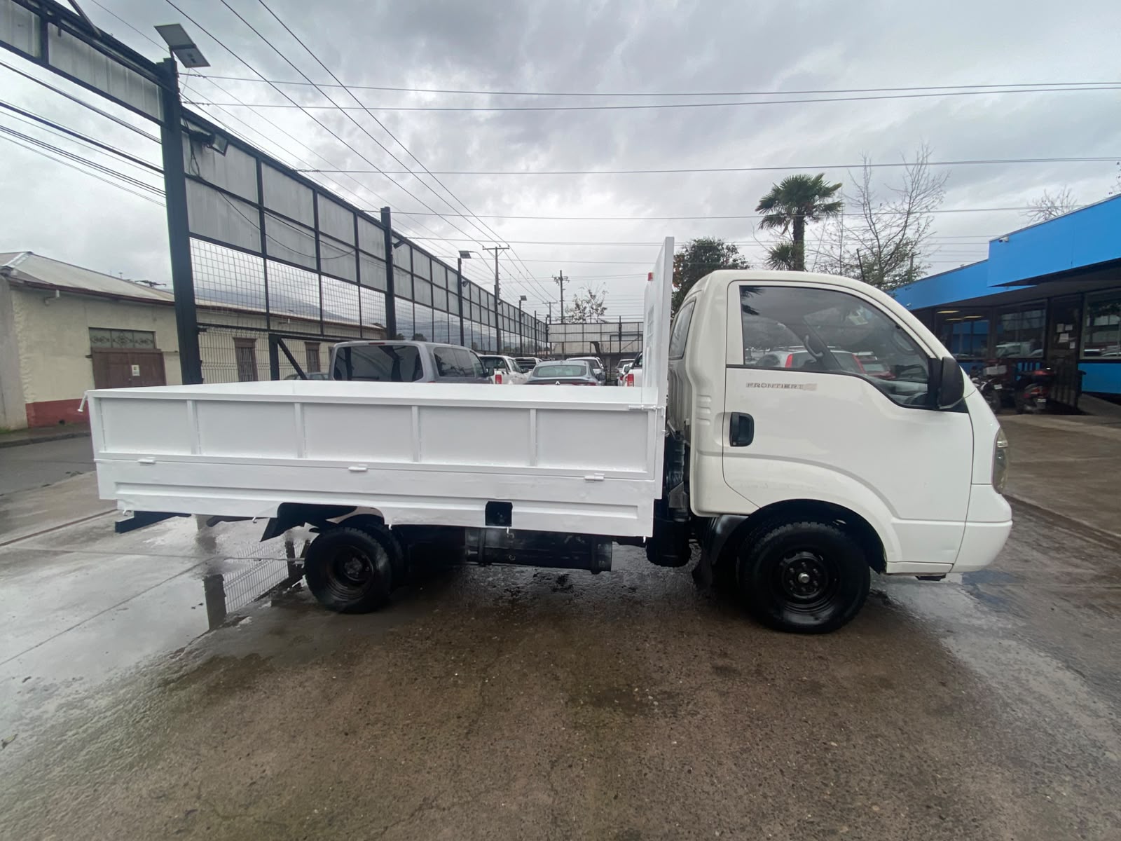 KIA Frontier — foto 3 de 6