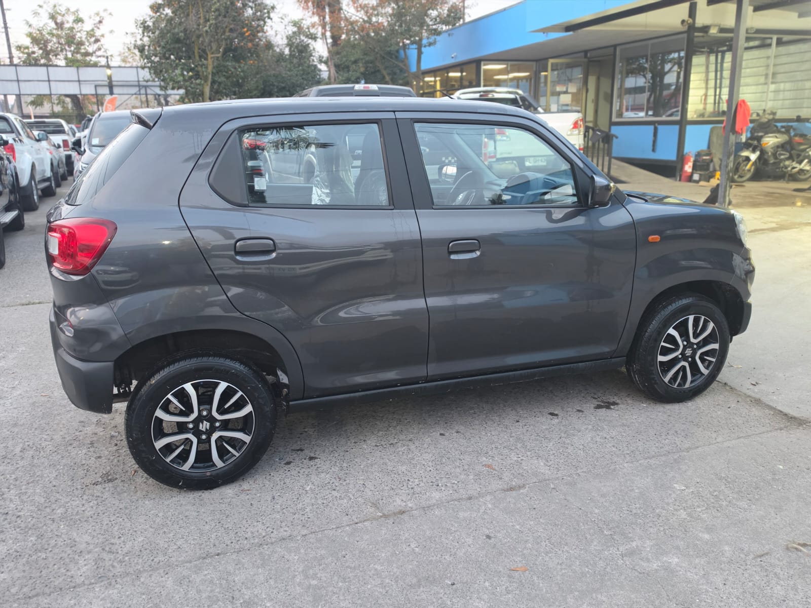 Suzuki S-Presso — foto 2 de 6