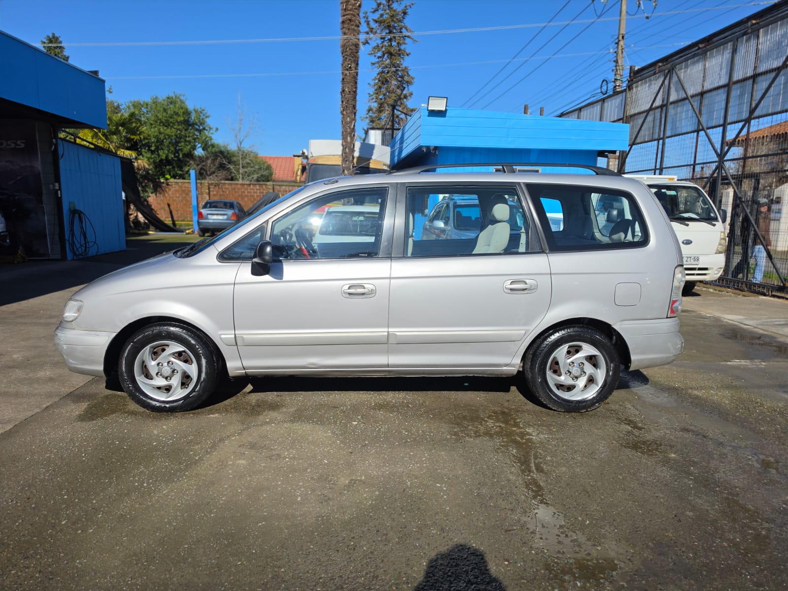 Hyundai Trajet — foto 5 de 6