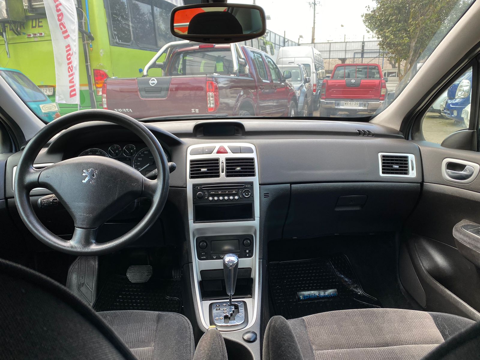 Peugeot 307 — foto 5 de 6