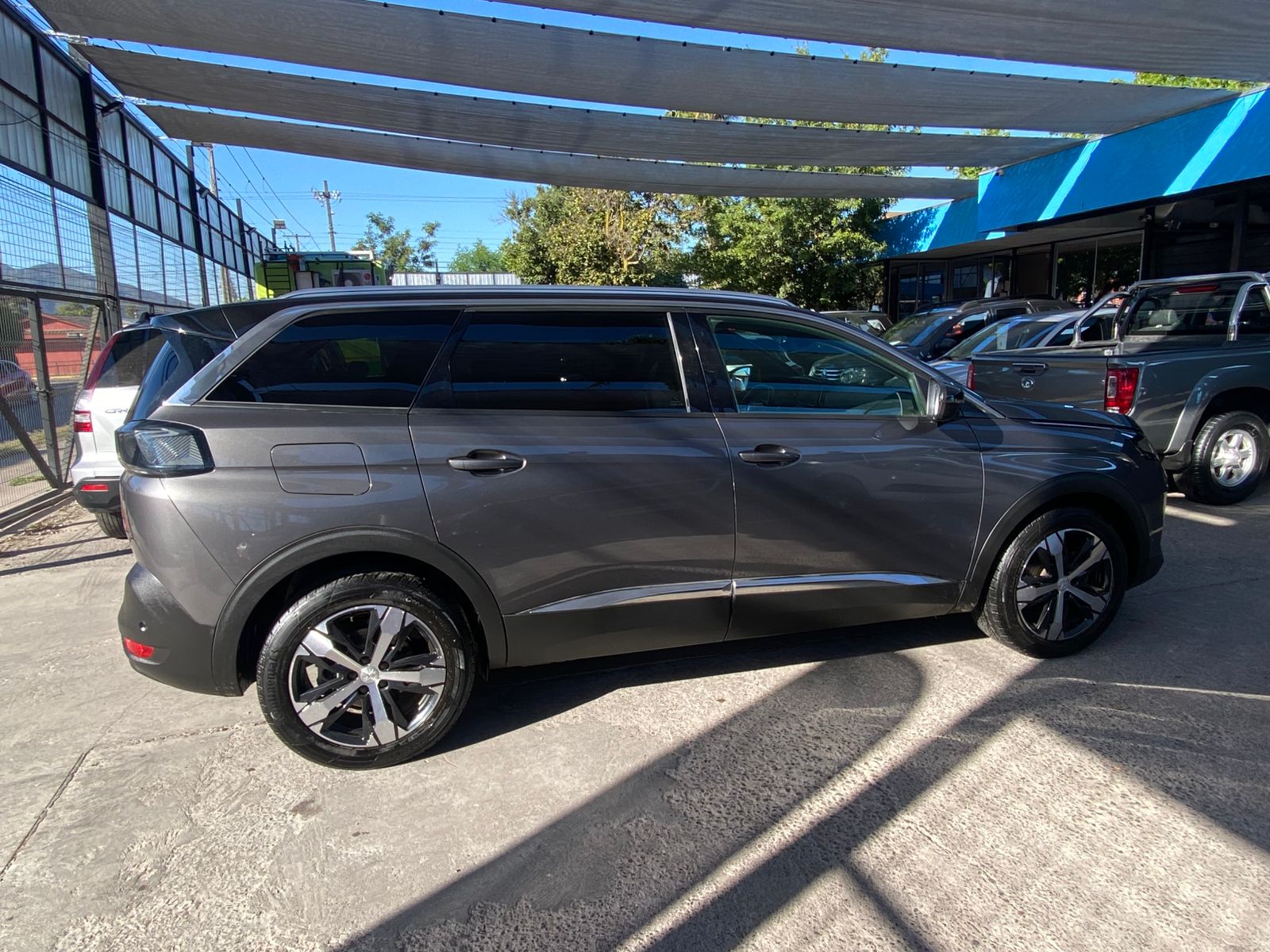 Peugeot 5008 — foto 2 de 6