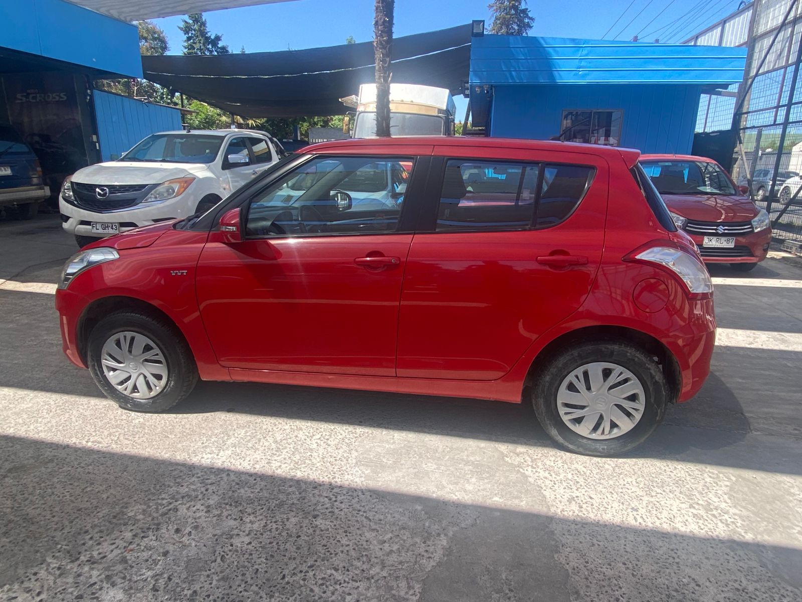 Suzuki Swift — foto 3 de 6
