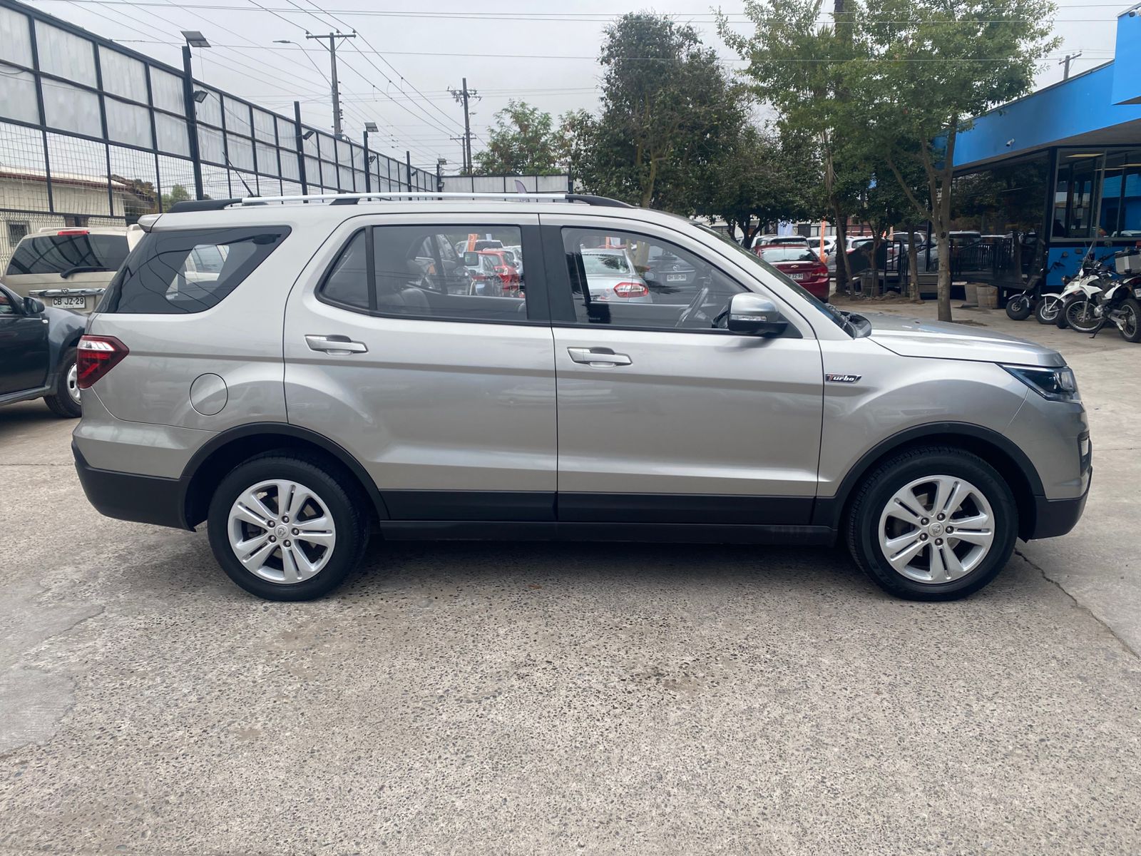 Changan Cx-70 — foto 2 de 6