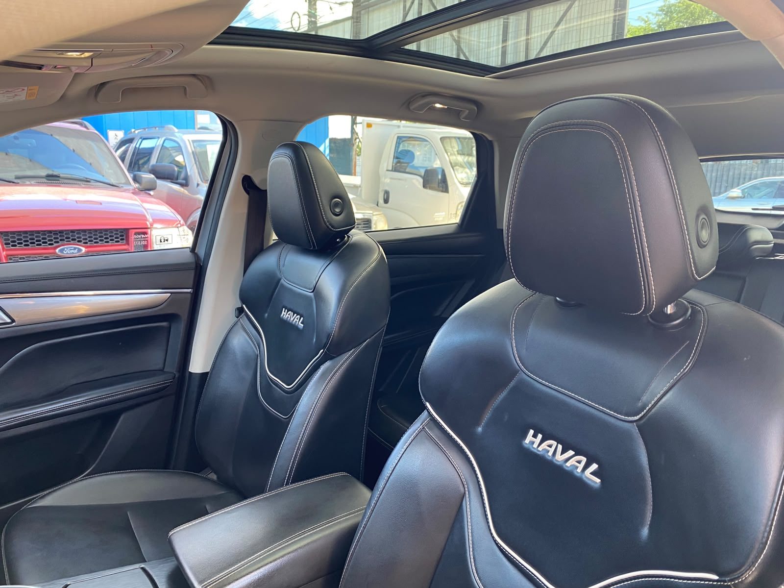 Haval Jolion — foto 4 de 6