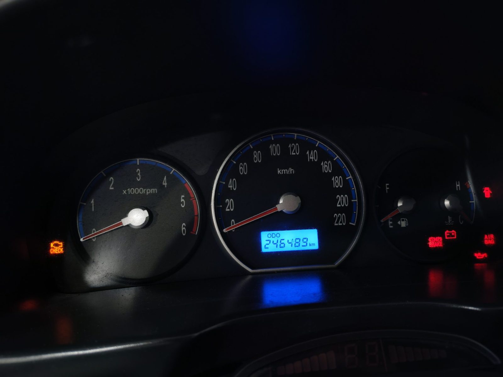 Hyundai Santa Fe — foto 9 de 14