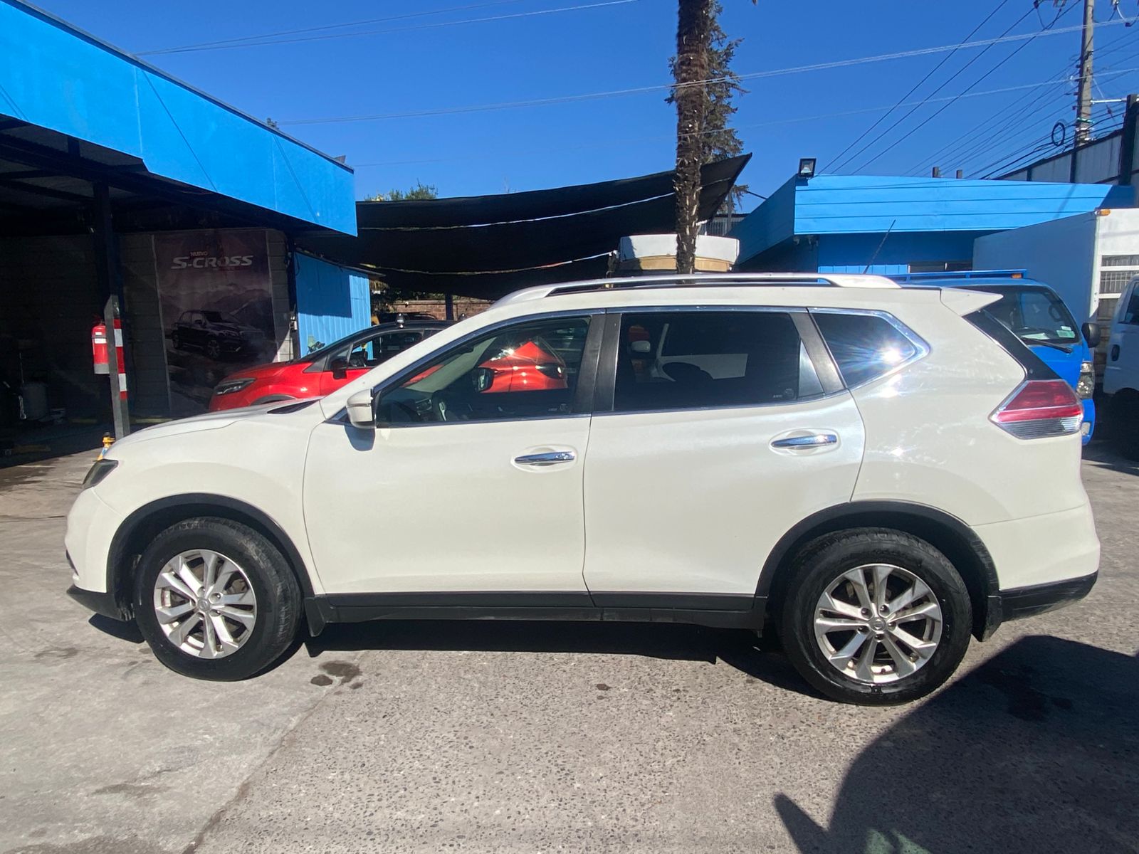 Nissan X-Trail — foto 3 de 6
