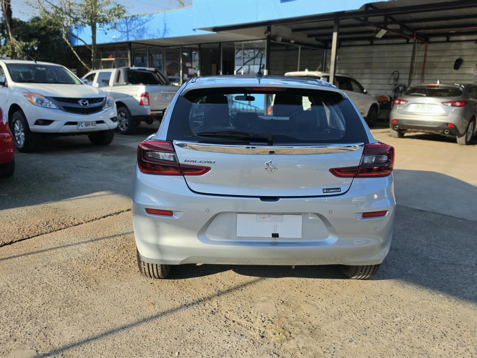 Suzuki Baleno — foto 2 de 6