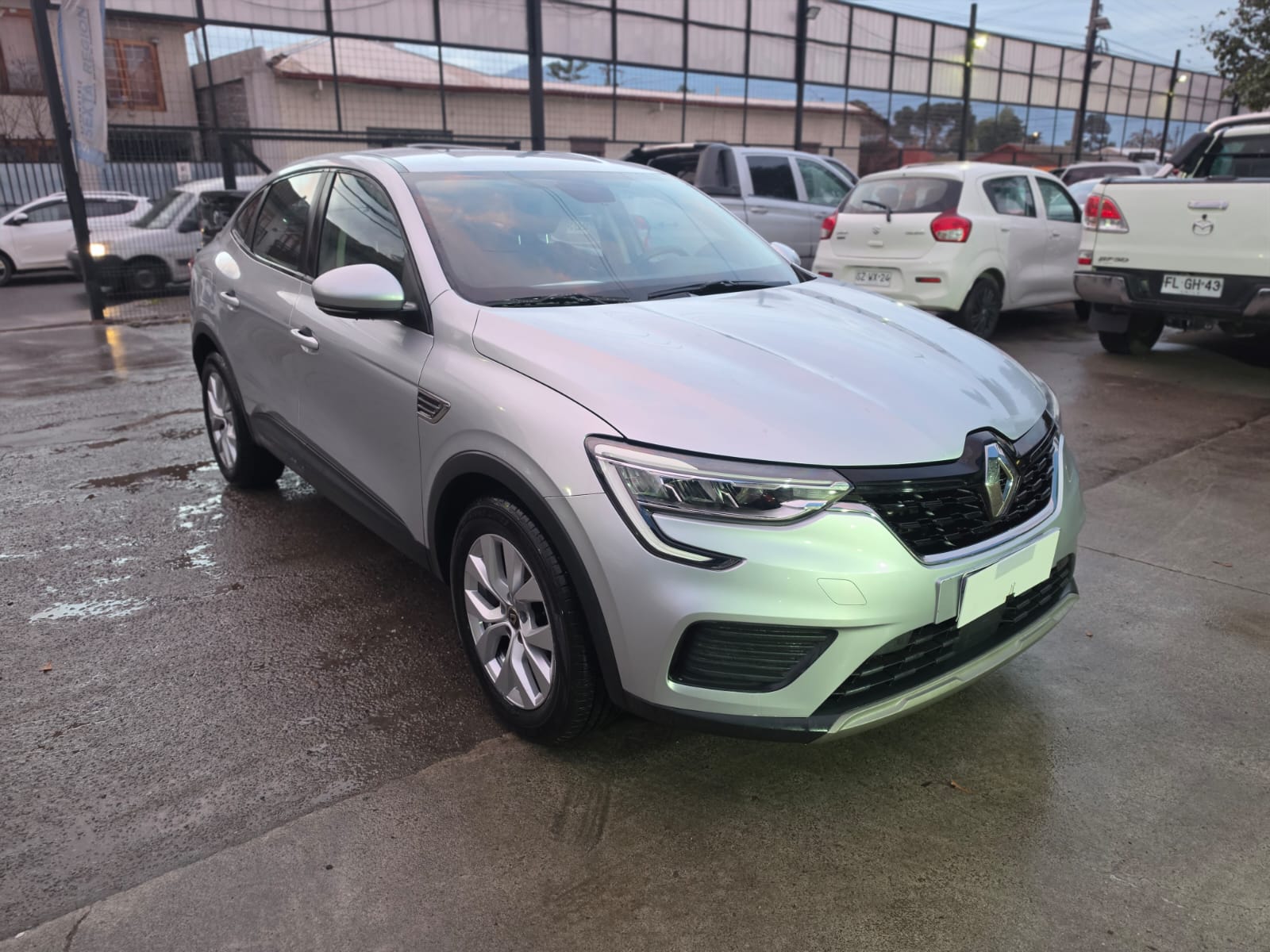 Renault Arkana — foto 6 de 6