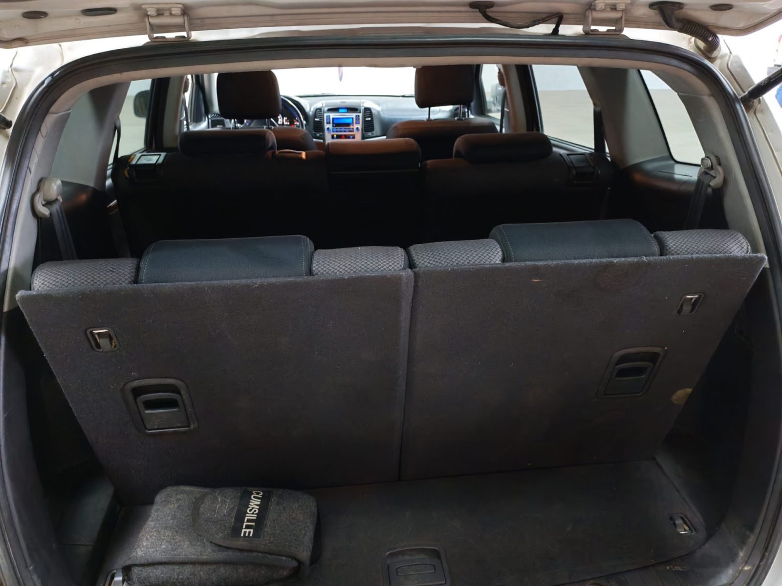 Hyundai Santa Fe — foto 5 de 14