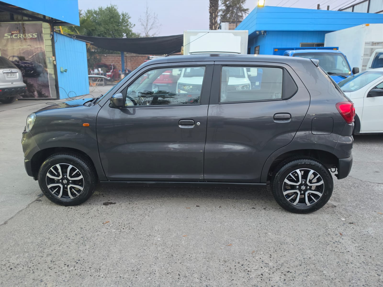 Suzuki S-Presso — foto 3 de 6