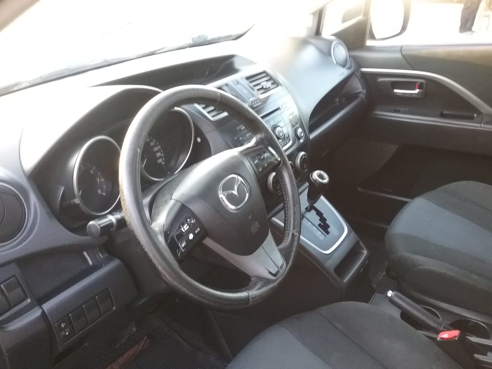Mazda 5 — foto 4 de 11