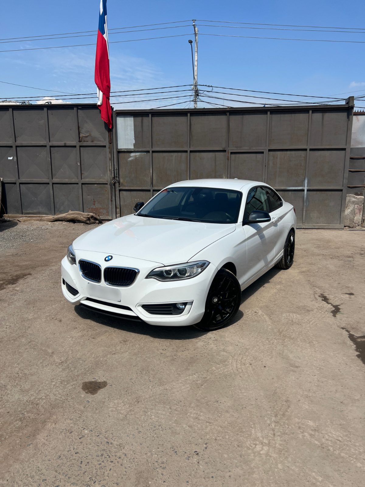 BMW 220I — foto 15 de 15