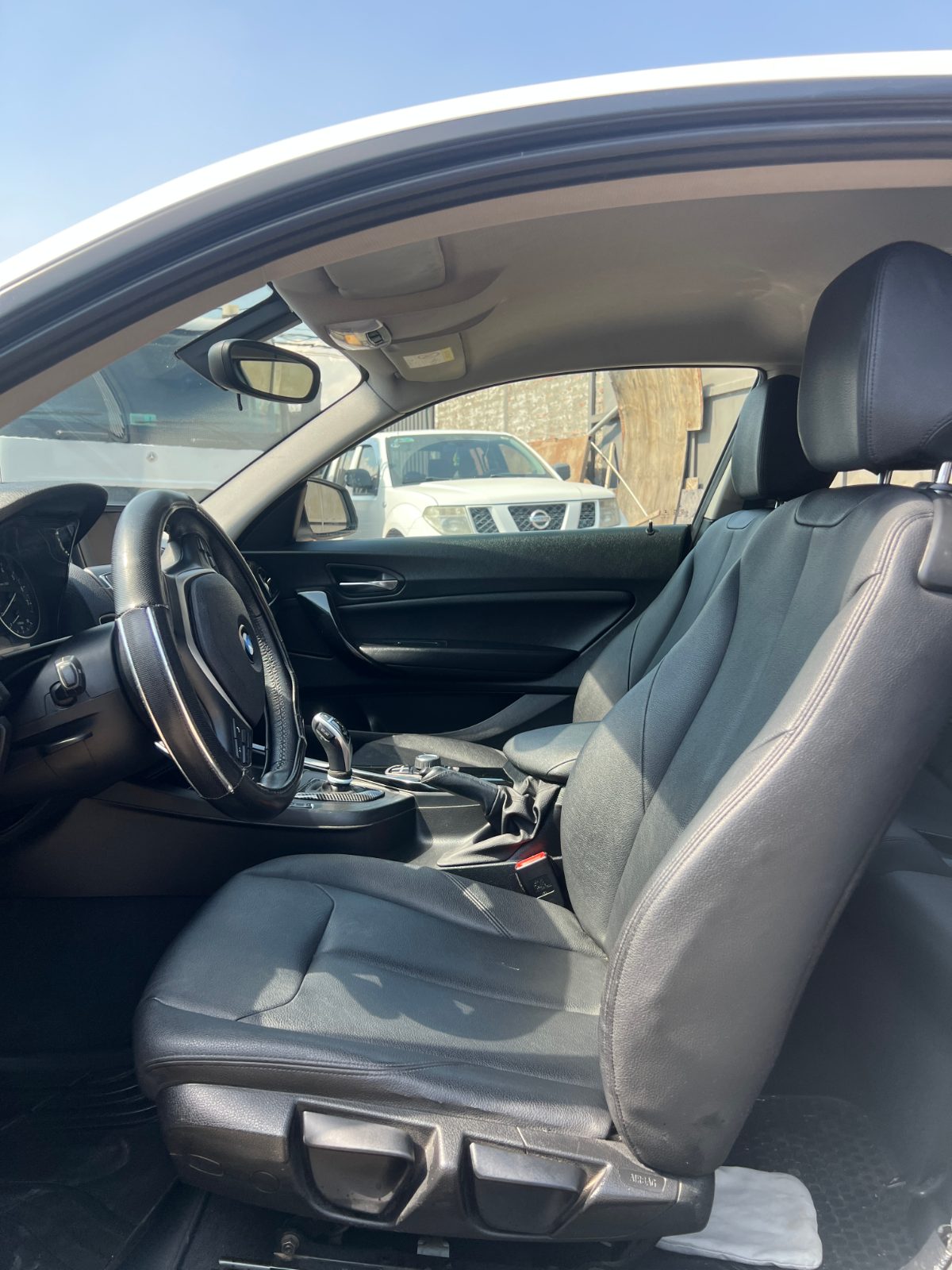 BMW 220I — foto 6 de 15